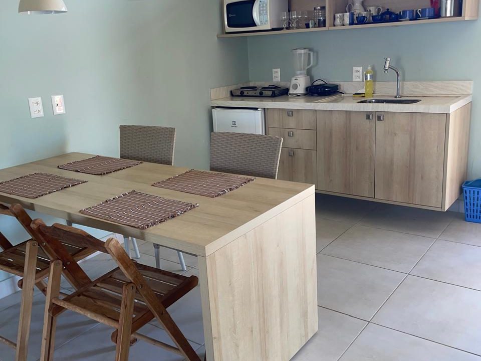 Villas BobZ Prime — cozinha equipada com ilha
